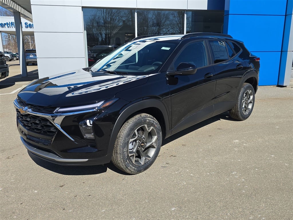 2026 Chevrolet Trax LT in Mosaic Black Metallic — front three-quarter view